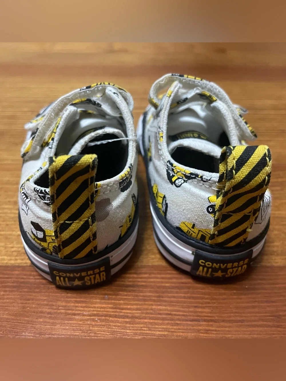 Converse Toddler White Canvas Sneakers w Yellow & Black Construction Vehicles